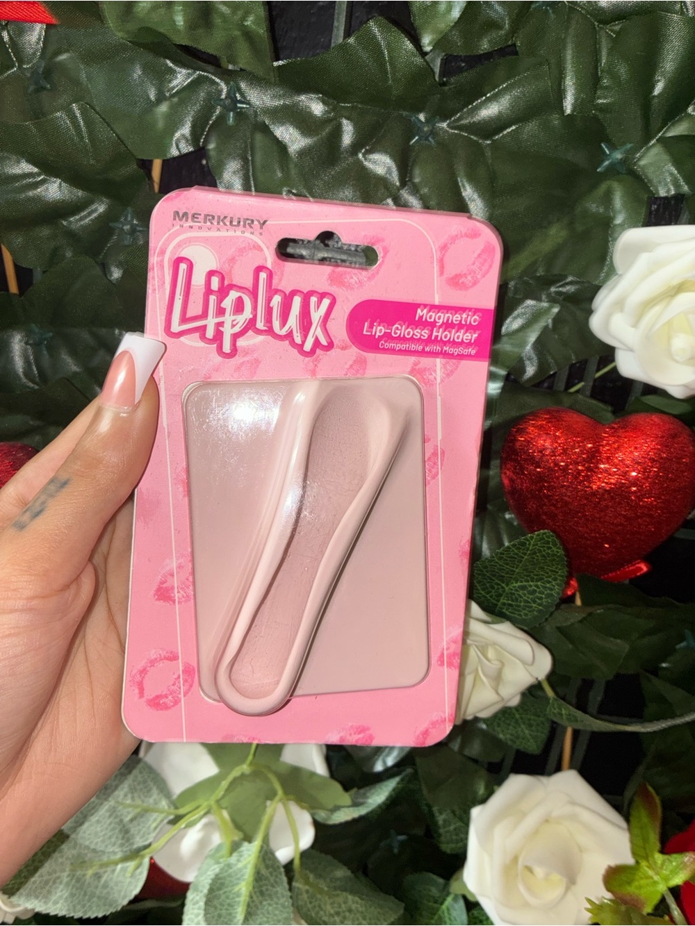 LipLux Magnetic Lip-Gloss Holder in Light Pink